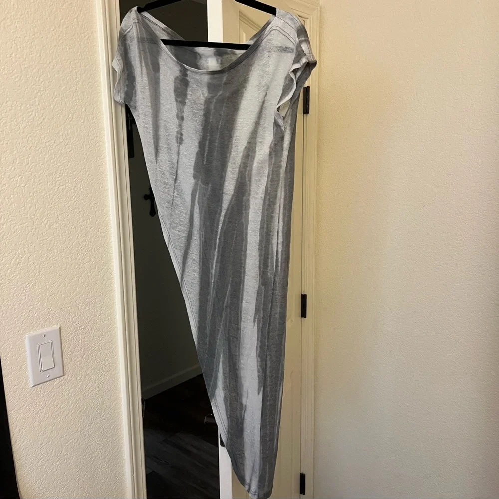 Elsewhere Asymmetrical Top - Picture 1 of 5